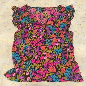 Floral Blouse size L